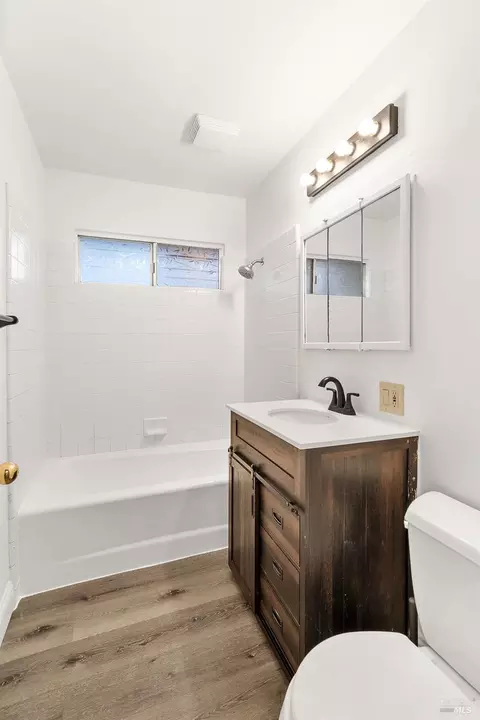 Bath - 121 Jackson Way, Vallejo, CA 94591 photo 1 of 2