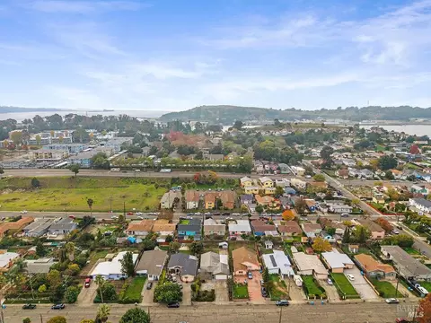 View/Area - 831 5th St, Vallejo, CA 94590 photo 2 of 3