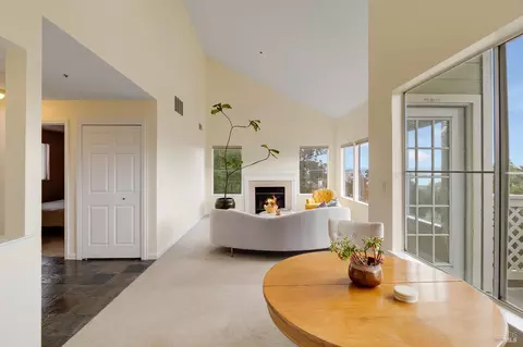 735 Buchanan St #221, Benicia, CA 94510