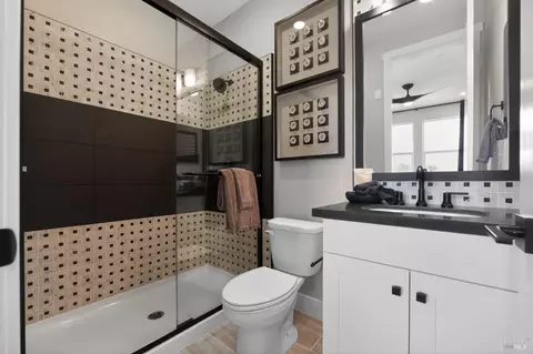 Bath - 2811 Triad Pl, Livermore, CA 94551 photo 3 of 3