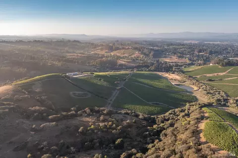 3545 Bloomfield Rd, Sebastopol, CA 95472