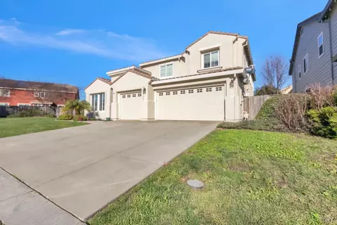 Exterior - 1120 Bello Dr, Dixon, CA 95620 photo 1 of 6