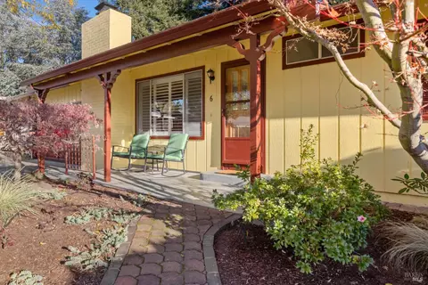 Exterior - 6 Oakhurst Pl, Santa Rosa, CA 95409 photo 8 of 11