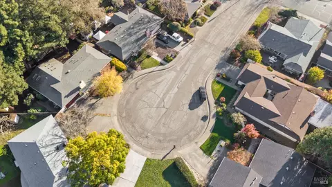 View/Area - 6 Oakhurst Pl, Santa Rosa, CA 95409 photo 1 of 3