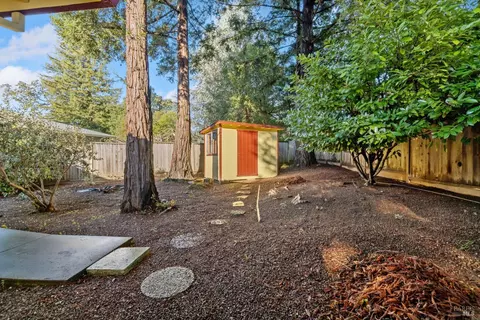 Exterior - 6 Oakhurst Pl, Santa Rosa, CA 95409 photo 11 of 11