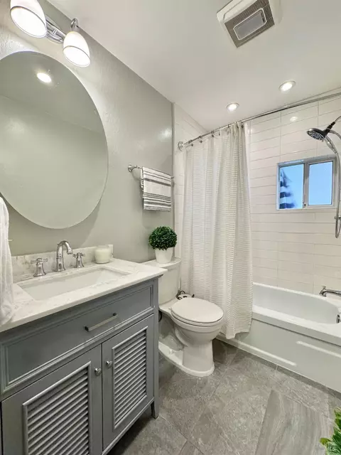 Bath - 3538 Baxter Ave, Napa, CA 94558 photo 3 of 4