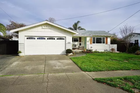 Exterior - 3538 Baxter Ave, Napa, CA 94558 photo 4 of 9