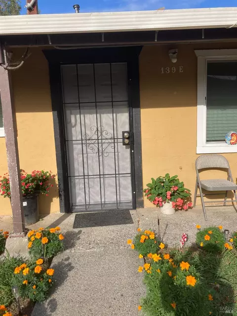 133 E Travis Blvd, Fairfield, CA 94533 photo 3