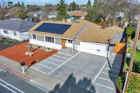 1260 Meadow Ln, Concord, CA 94520
