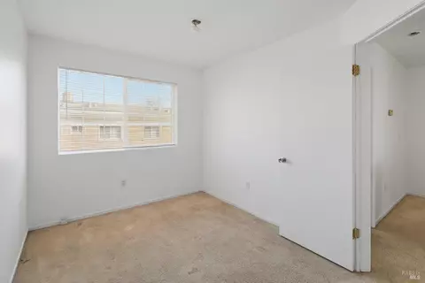 Bedroom - 712 Daniels Ave, Vallejo, CA 94590 photo 2 of 11