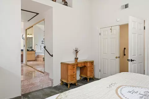 Bedroom - 327 Blazing Star Ct, Windsor, CA 95492 photo 4 of 7