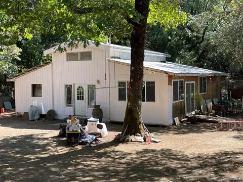 3490 Laytonville Dos Rios Rd, Laytonville, CA 95454