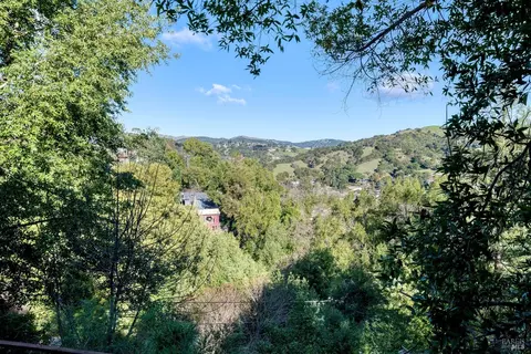 223 Tamalpais Rd, Fairfax, CA 94930