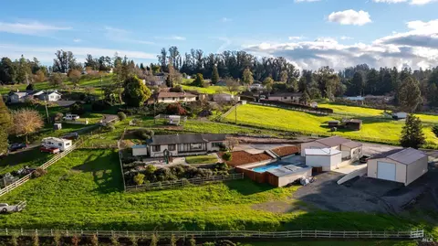 9130 Water Rd, Cotati, CA 94931