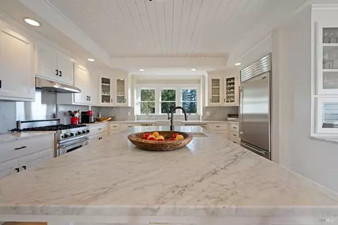 Kitchen - 2557 Trinity Rd, Glen Ellen, CA 95442 photo 3 of 3