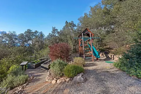 Exterior - 2557 Trinity Rd, Glen Ellen, CA 95442 photo 16 of 17