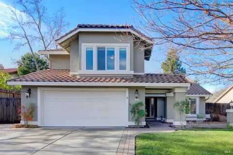 318 Kilgarvan Ct, Vacaville, CA 95688