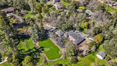 View/Area - 1014 Stonedge Dr, Napa, CA 94558 photo 2 of 2