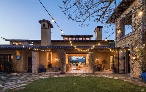 1221 Shiloh Crst, Santa Rosa, CA 95403