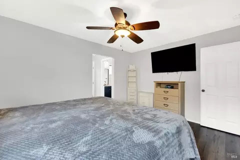 Bedroom - 292 Woolner Ct, Fairfield, CA 94533 photo 4 of 8