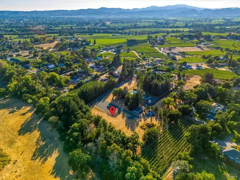 1777 Mckinley Rd, Napa, CA 94558