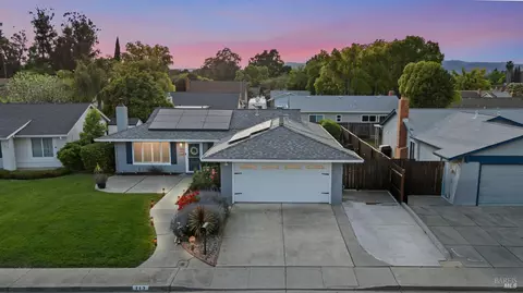 113 Richard Pl, Vacaville, CA 95687