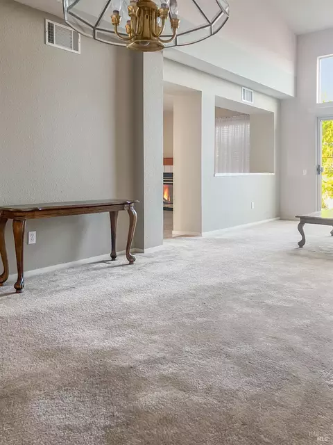 Living - 154 Outrigger Dr, Vallejo, CA 94591 photo 4 of 4