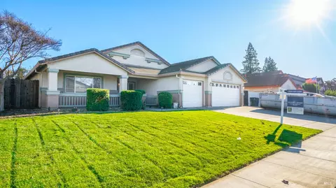 715 Wiegand Way, Dixon, CA 95620 photo 4