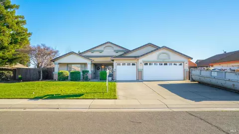 715 Wiegand Way, Dixon, CA 95620 photo 3