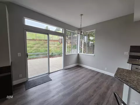 Dining - 213 Waterview Ter, Vallejo, CA 94591 photo 2 of 2