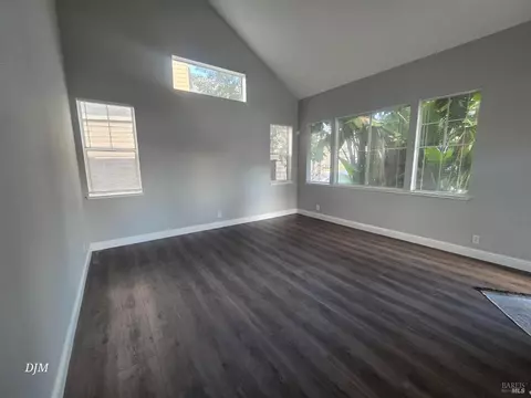 Living - 213 Waterview Ter, Vallejo, CA 94591 photo 1 of 3