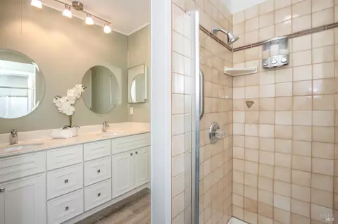 9 Fallen Leaf Way, Novato, CA 94949 photo 15
