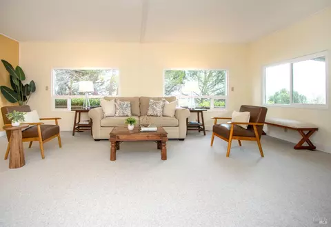 9 Fallen Leaf Way, Novato, CA 94949 photo 3