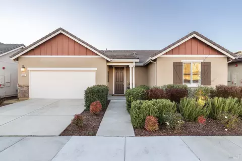 5839 Kittyhawk Pl, Rohnert Park, CA 94928
