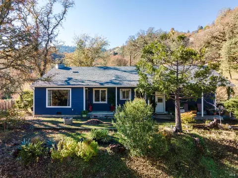 210 Bourbon Ln, Ukiah, CA 95482 photo 1