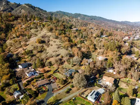 210 Bourbon Ln, Ukiah, CA 95482 photo 24