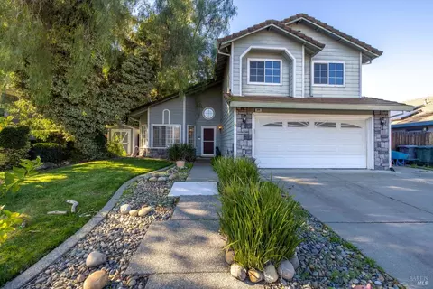 206 Windjammer Ct, Vacaville, CA 95687