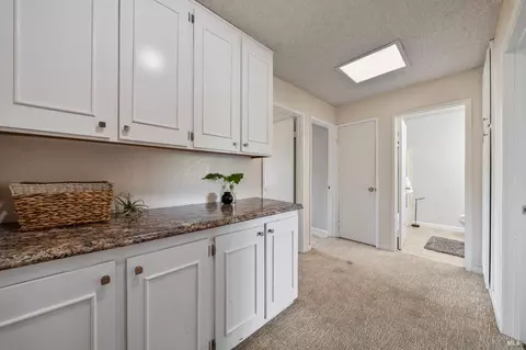 Entry Way - 1740 Stuart Ct, Benicia, CA 94510 photo 4 of 5