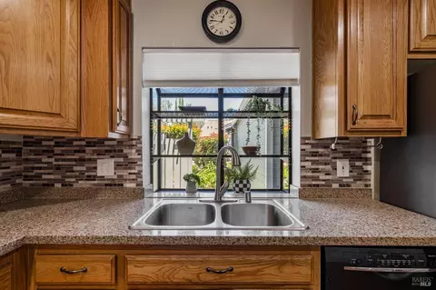 Kitchen - 1740 Stuart Ct, Benicia, CA 94510 photo 4 of 4