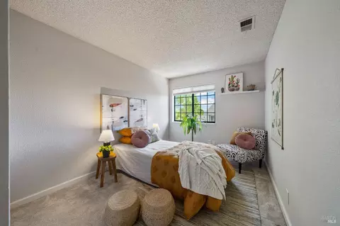 Bedroom - 1740 Stuart Ct, Benicia, CA 94510 photo 1 of 2