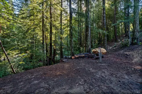 Exterior - 25237 Bluejay Ln, Willits, CA 95490 photo 4 of 4