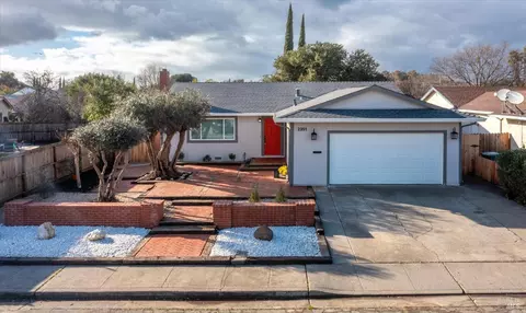 2351 Twain Ct, Fairfield, CA 94533 photo 5