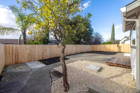 2351 Twain Ct, Fairfield, CA 94533 photo 47