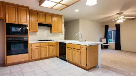 Kitchen - 4124 Singletree Way, Fairfield, CA 94533 photo 3 of 3