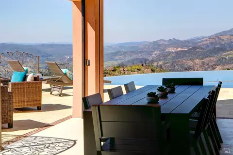 Dining - 1340 Crestmont Dr, Angwin, CA 94508 photo 3 of 3