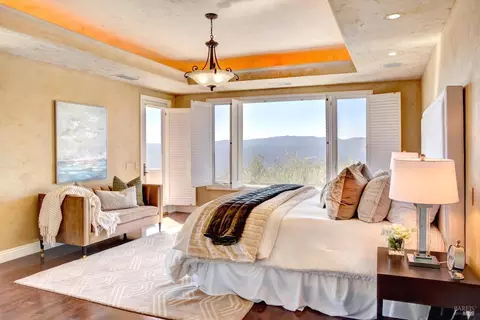 Bedroom - 1340 Crestmont Dr, Angwin, CA 94508 photo 5 of 7