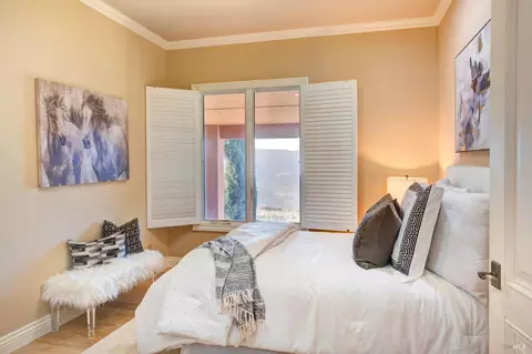 Bedroom - 1340 Crestmont Dr, Angwin, CA 94508 photo 1 of 7