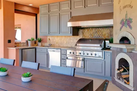 Kitchen - 1340 Crestmont Dr, Angwin, CA 94508 photo 6 of 7