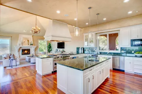 Kitchen - 1340 Crestmont Dr, Angwin, CA 94508 photo 3 of 7