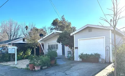 18 Miriam Dr, Calistoga, CA 94515
